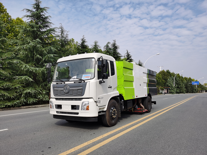 東風(fēng)天錦吸塵車國VI